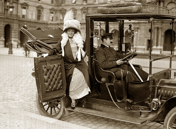 أزياء السيدات في باريس العام 1911